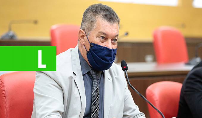 Deputado Edson Martins garante recurso para iluminação de campo de futebol em Buritis - News Rondônia