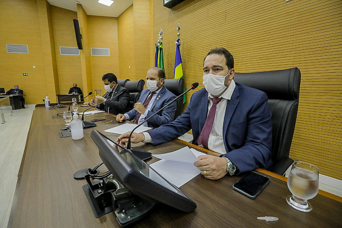 Presidente Alex Redano tranquiliza a população de Ariquemes e Vale do Jamari: Leitos de UTI estão garantidos - News Rondônia