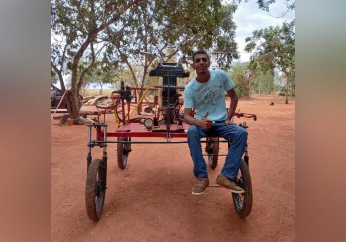 Jovem de assentamento cria pulverizador com sucata para ajudar o pai - News Rondônia