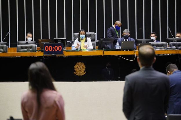 Câmara aprova PL que obriga cobertura de tratamento de câncer em casa - News Rondônia