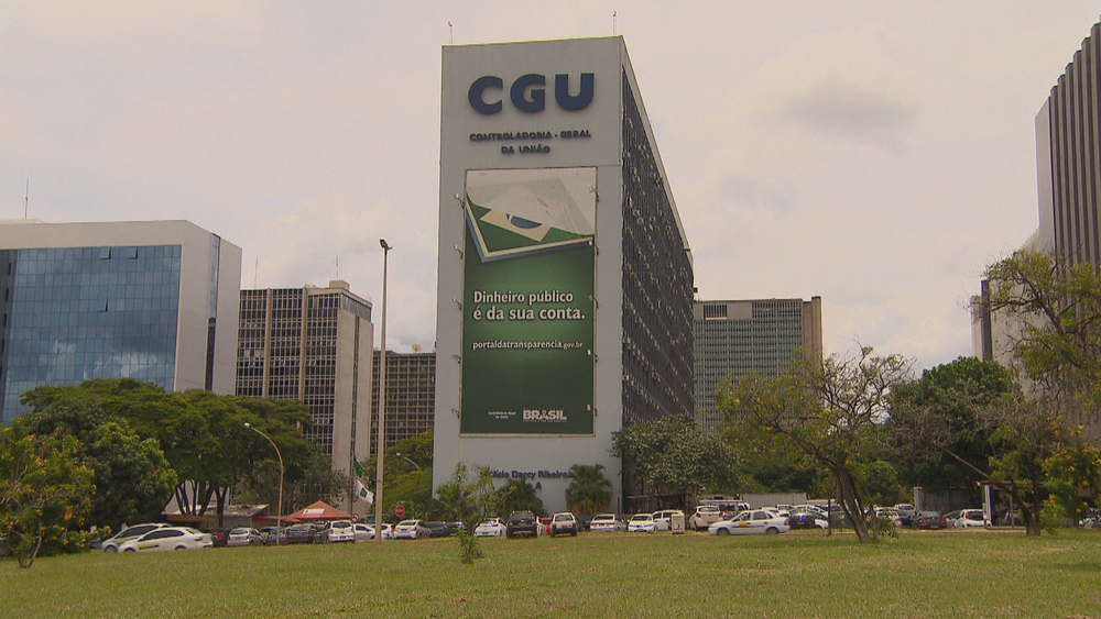 SEIS SERVIDORES PÚBLICOS FEDERAIS DO ACRE SÃO EXPULSOS DAS FUNÇÕES POR ATOS INCOMPATÍVEIS COM A FUNÇÃO - News Rondônia