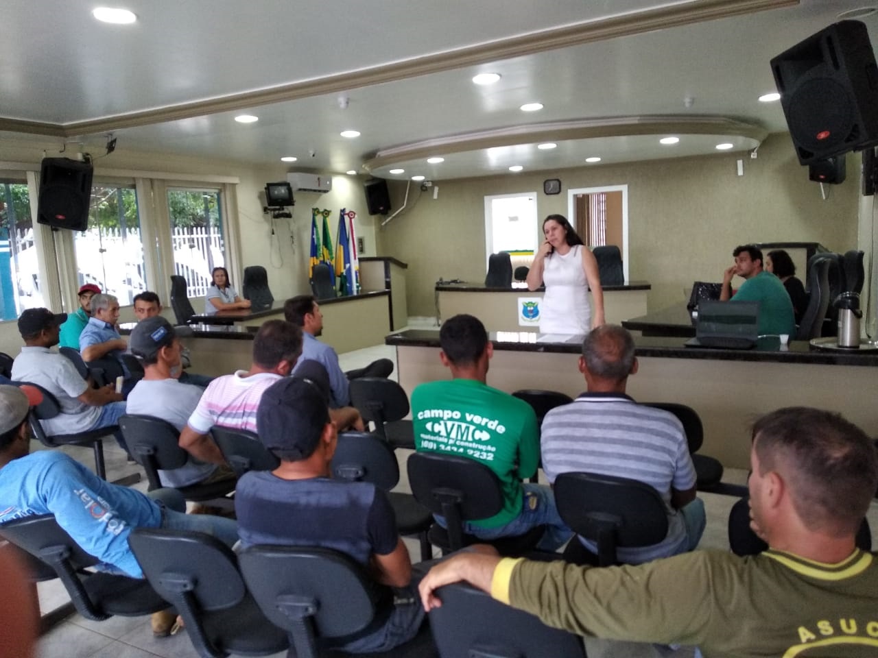 SEBRAE INCENTIVA A REGULARIZAÇÃO DE PRESTADORES DE SERVIÇOS EM SANTA LUZIA DOESTE - News Rondônia