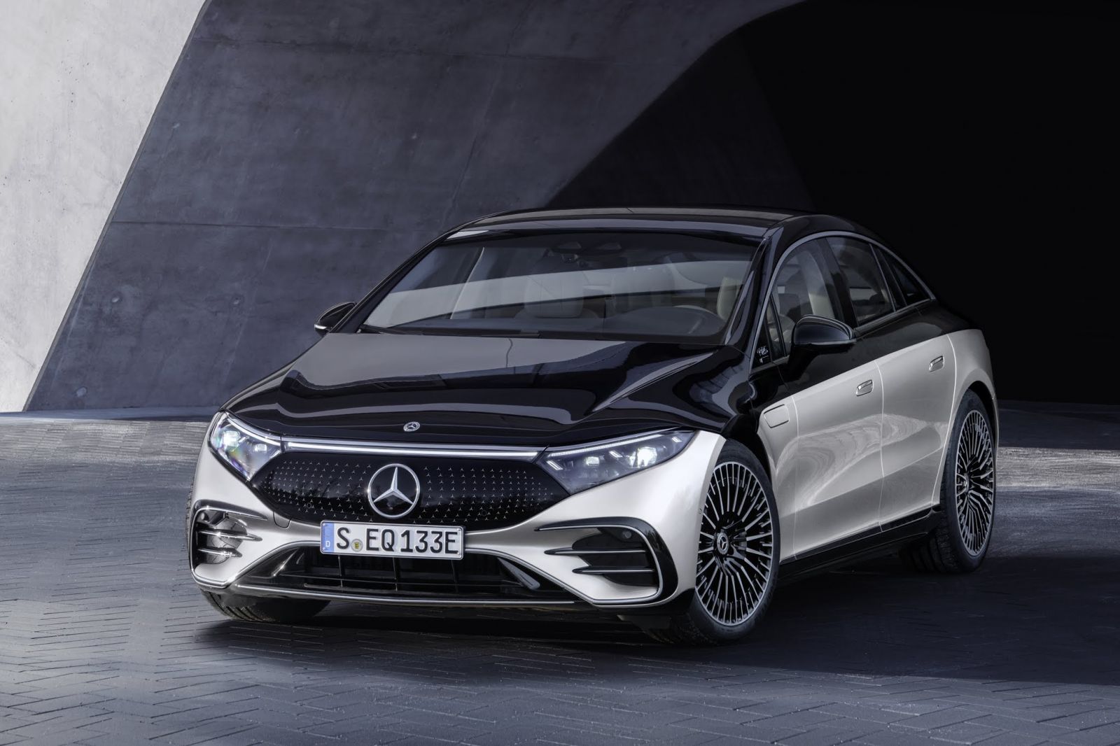 Mercedes-Benz apresenta o futuro com o EQS - News Rondônia