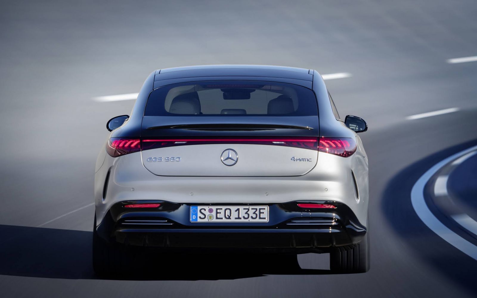 Mercedes-Benz apresenta o futuro com o EQS - News Rondônia