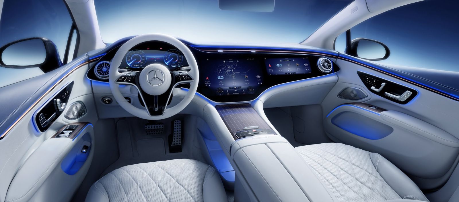 Mercedes-Benz apresenta o futuro com o EQS - News Rondônia