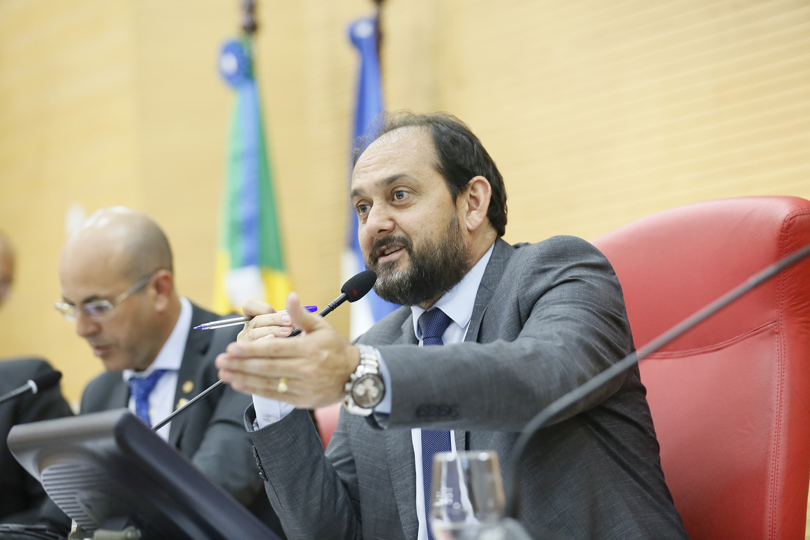 PRESIDENTE DA ASSEMBLEIA ANUNCIA CONVOCAÇÃO DOS PRIMEIROS APROVADOS NO CONCURSO PARA A PRÓXIMA SEMANA - News Rondônia