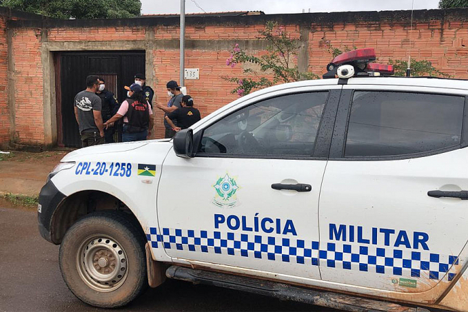 ATUALIZADA - Homem é encontrado morto com várias facadas na zona leste de Porto Velho - News Rondônia
