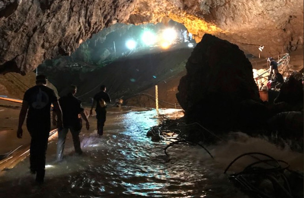 JAVALIS SELVAGENS: RESGATADOS DE CAVERNA NA TAILÂNDIA PERDERAM MÉDIA DE 2 KG - News Rondônia