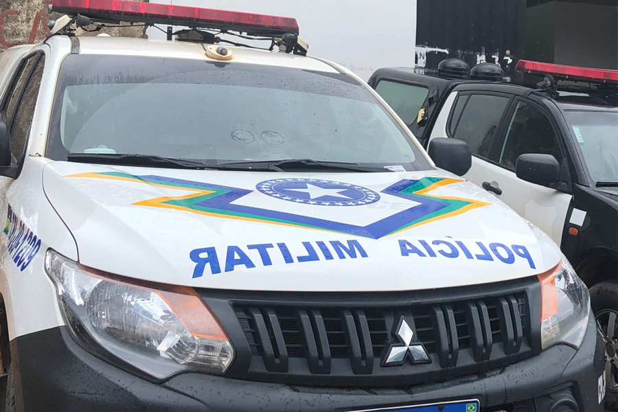 AMIGO DA ONÇA: Homem flagra sua esposa dormindo e amigo a estuprando após bebedeira na capital - News Rondônia