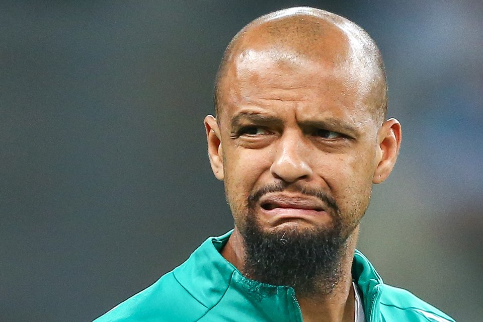 FELIPE MELO PEGA GANCHO DE CINCO JOGOS POR GESTOS OBSCENOS - News Rondônia