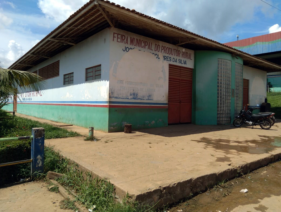 GARGALO DE GARRAFA - Bebedeira entre indígenas acaba em morte em Lábrea; imagens fortes - News Rondônia