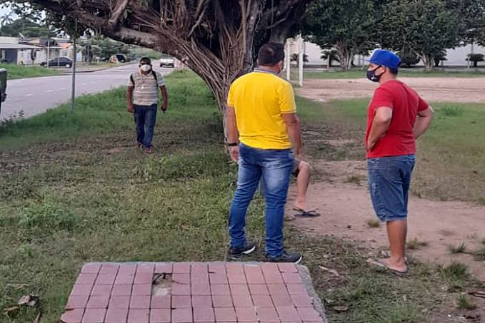Vereador Edimilson Dourado visita campo do 13 para ouvir reivindicações do presidente - News Rondônia