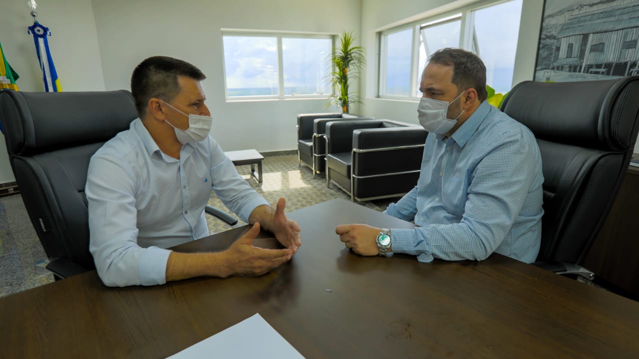Alex Redano se reúne com presidente da AROM e discute pautas municipalistas - News Rondônia