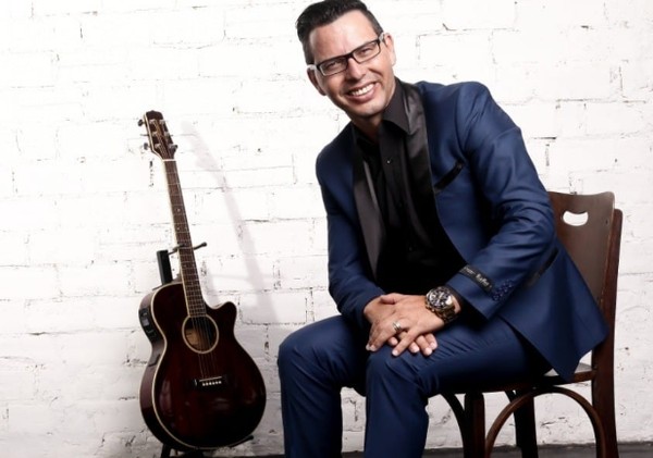 Cantor gospel é encontrado morto amarrado em uma árvore - News Rondônia