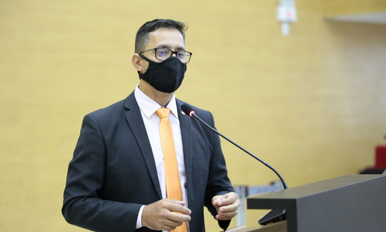 Presidente da Comissão de Segurança Pública, Anderson Pereira repudia projeto que libera frutas a apenados nos presídios de Porto Velho - News Rondônia