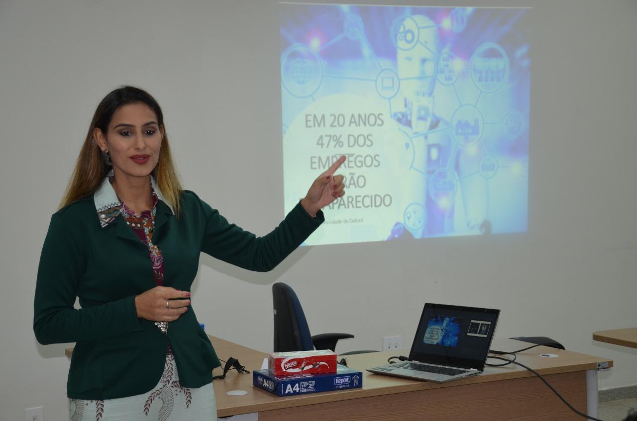 PALESTRA PROMOVIDA PELA PREFEITURA DE ARIQUEMES REÚNE UNIVERSITÁRIOS DA CIDADE - News Rondônia