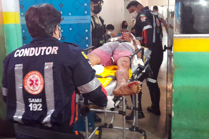 FUGIU DA MORTE: Suposto usuário de drogas é atacado a pauladas e pede ajuda em igreja na leste - News Rondônia