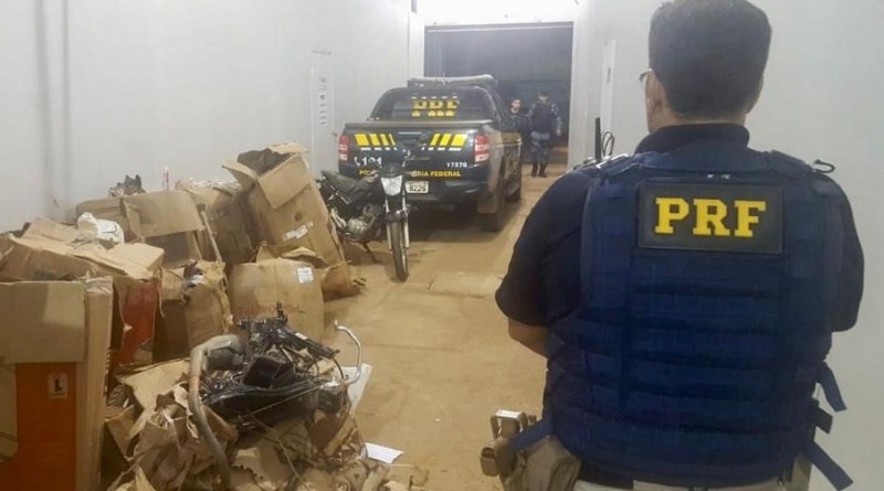 EM PORTO VELHO, PRF RECUPERA 6 MOTOCICLETAS ROUBADAS QUE ESTAVAM DESMONTADAS - News Rondônia