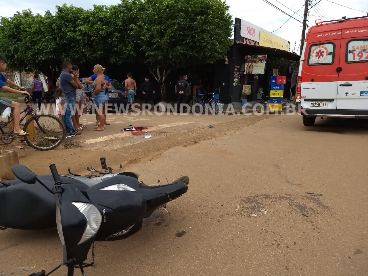 MOTOCICLISTA FICA EM ESTADO GRAVE APÓS COLIDIR CONTRA CARRO NA ZONA SUL DE PORTO VELHO - News Rondônia