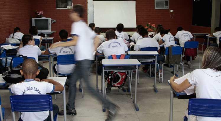 SECRETARIA DIZ QUE COMUNICADO DO MEC SOBRE HINO NÃO SERÁ APLICADO EM PERNAMBUCO - News Rondônia