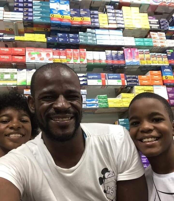 ACUSADA DE ROUBO, MULHER NEGRA É PERSEGUIDA E HUMILHADA POR SEGURANÇAS EM SUPERMERCADO - News Rondônia