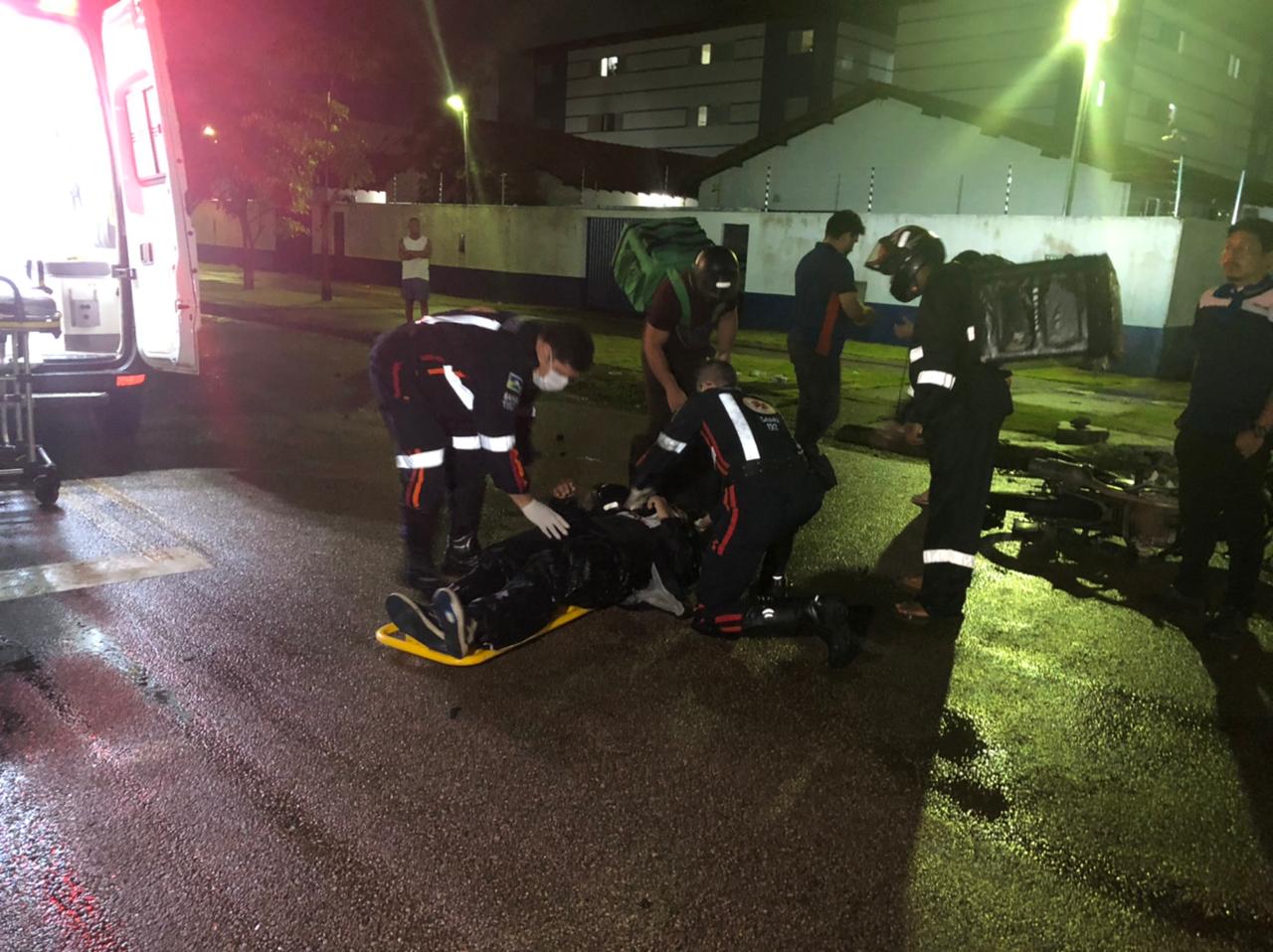 Motorista avança preferencial e causa grave acidente com motoboy na capital - News Rondônia