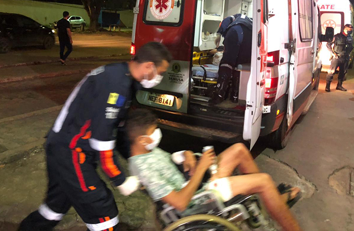 NA BALA - Trombadinhas de 15 e 17 anos são baleados durante tentativa de assalto - News Rondônia