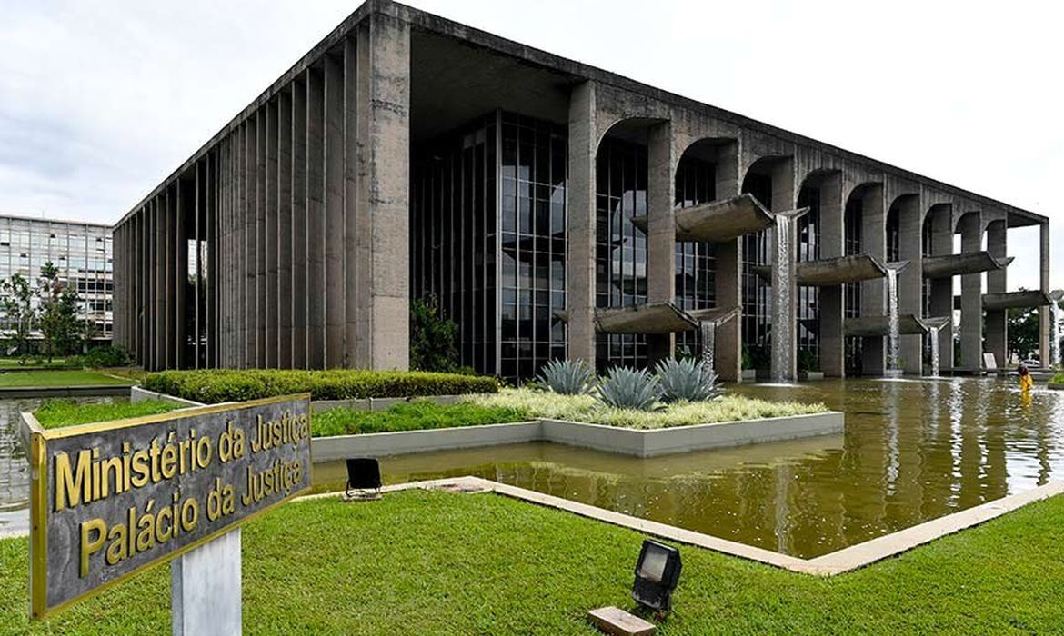 Ministério da Justiça leiloará bens apreendidos de traficantes - News Rondônia
