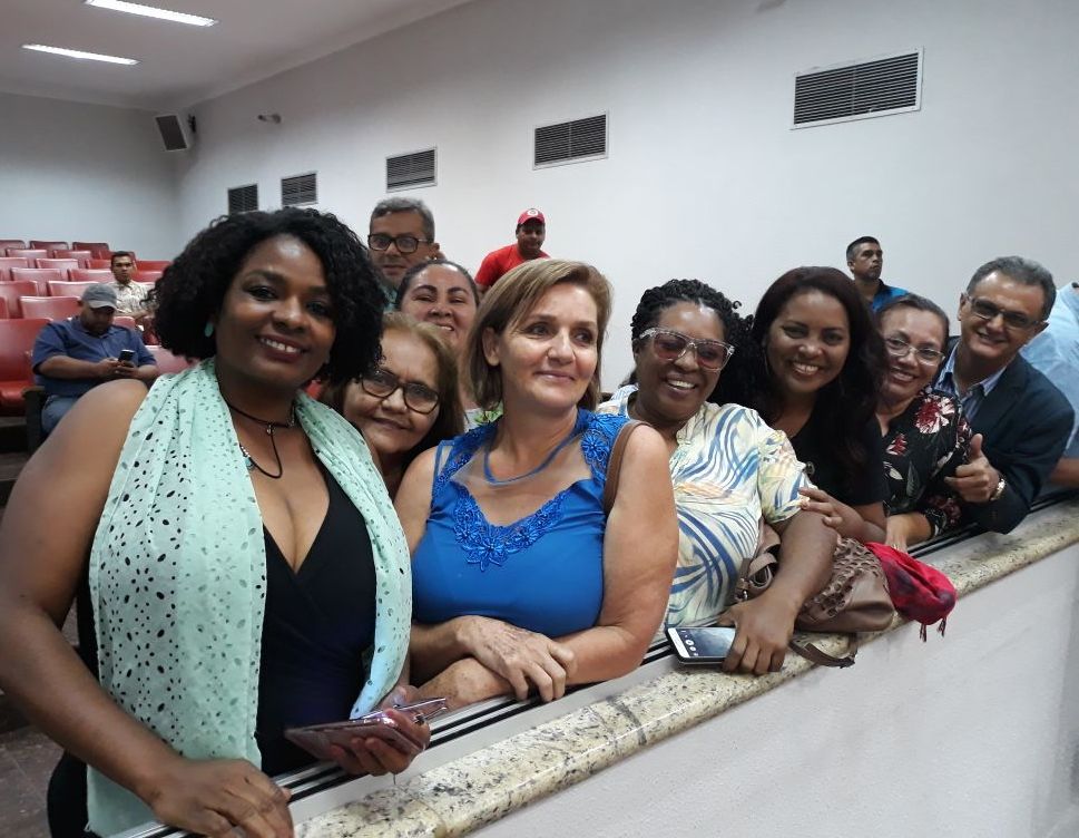 DEPUTADOS APROVAM PEC QUE RESTABELECE DIREITOS DOS SERVIDORES DE SEREM REPRESENTADOS - News Rondônia