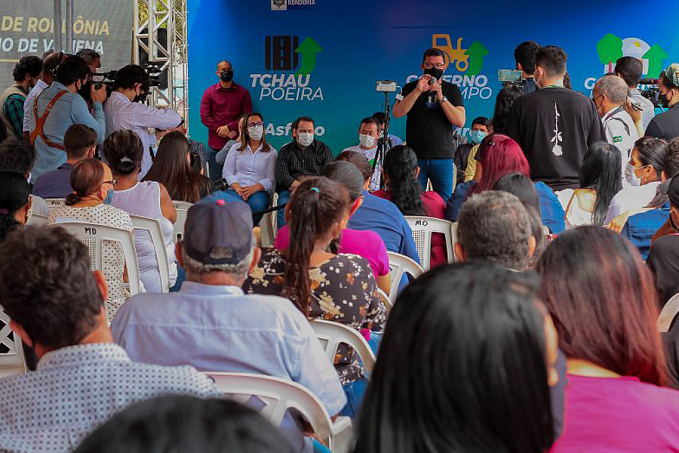 MAIS ASFALTO - População de Vilhena recebe governador Marcos Rocha sob forte aplauso durante lançamento do 'Tchau Poeira' - News Rondônia