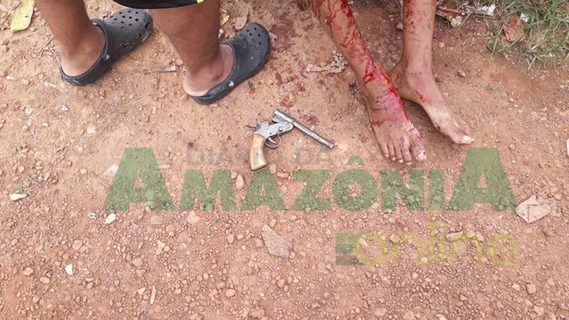 MENOR DETIDO ONTEM LEVA SURRA HOJE AO TENTAR ASSALTAR SALÃO (VÍDEO) - News Rondônia