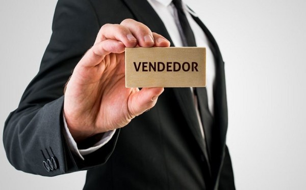 CONTRATA-SE VENDEDOR EXTERNO - News Rondônia