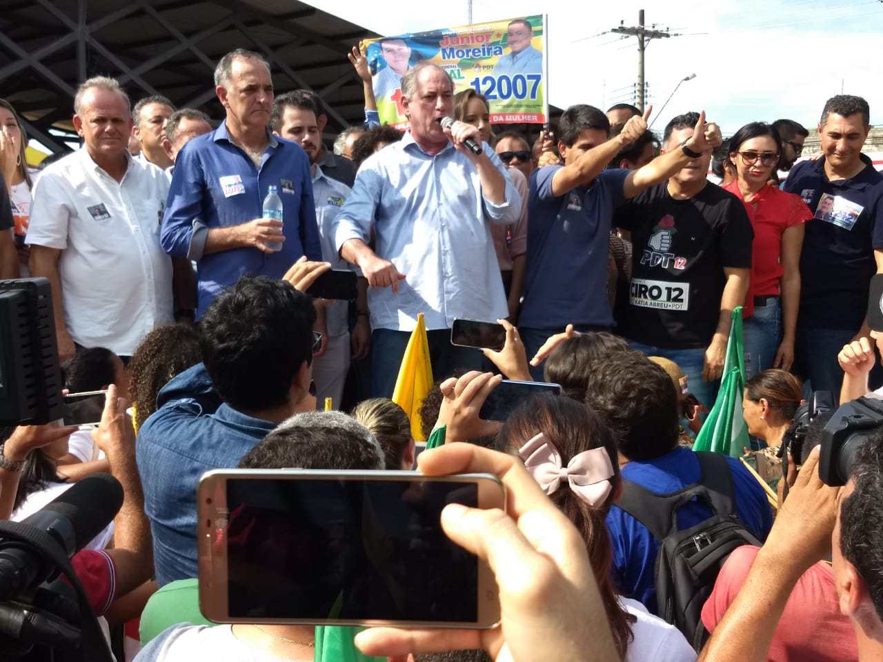 NO ACRE, CIRO DIZ QUE VAI TIRAR NOMES DO SPC E FAZ CRÍTICAS A BOLSONARO - News Rondônia