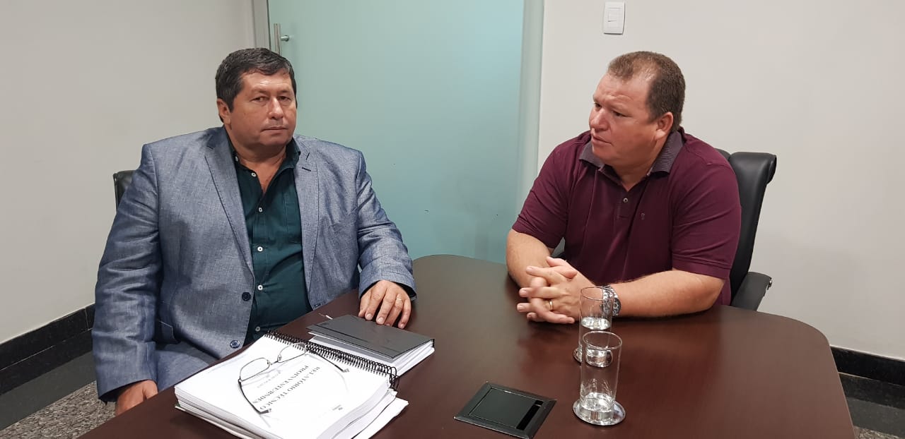 DR NEIDSON SOLICITA MEDIDAS DE RECUPERAÇÃO EM AVENIDA DE GUAJARÁ-MIRIM E NA RO 420 EM NOVA MAMORÉ - News Rondônia