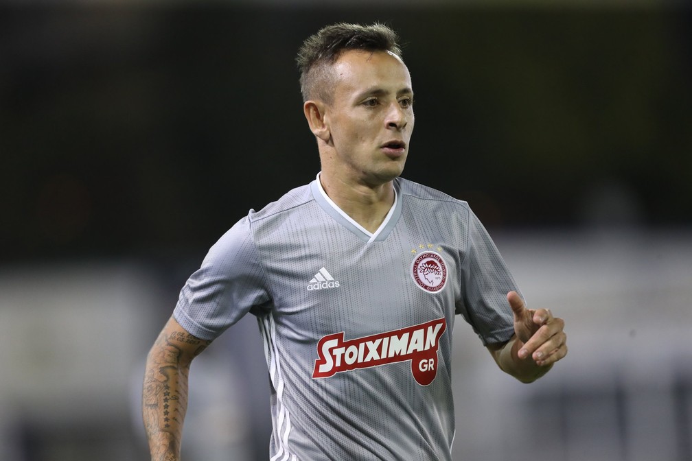 Flamengo prioriza orçamento e desiste da contratação de Rafinha - News Rondônia