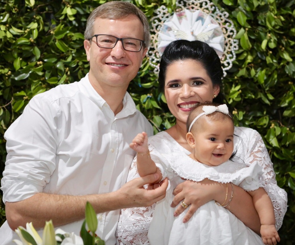 COLUNA SOCIAL MARISA LINHARES: BATIZADO LÍVIA YASSUDA QUEIROZ - News Rondônia