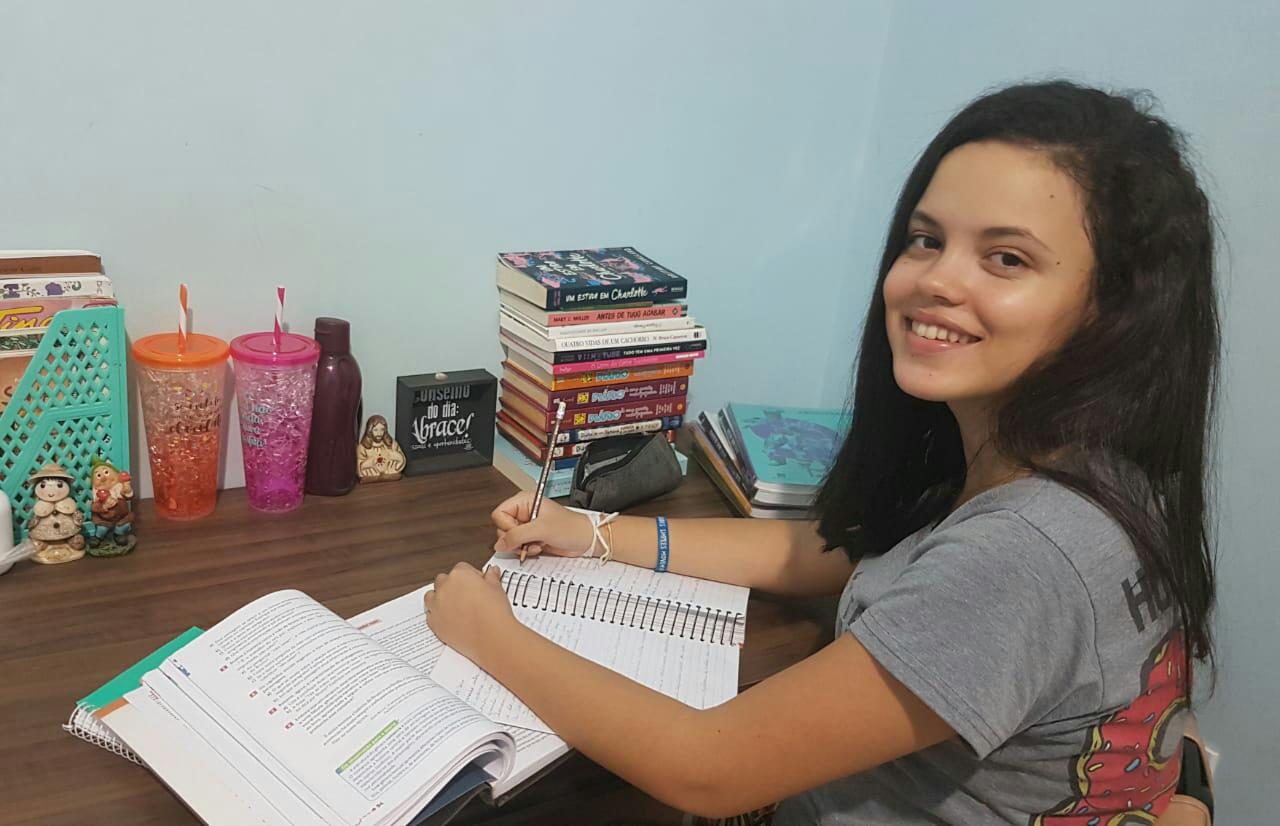 ENSINO REMOTO: Mais de 20 alunos de Escola de Cerejeiras são classificados para fase estadual da Olimpíada Nacional de Ciências - News Rondônia