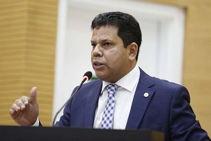 Deputado Jair Montes apresenta Projeto de Lei que incentiva a contratação de iniciantes no mercado de trabalho - News Rondônia