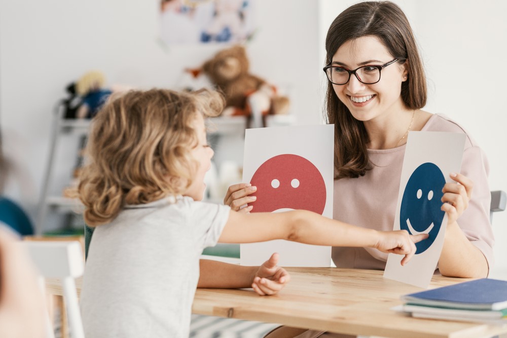 UNIRON oferece Pós-Graduação em Educação Especial Inclusiva com Ênfase em autismo - News Rondônia