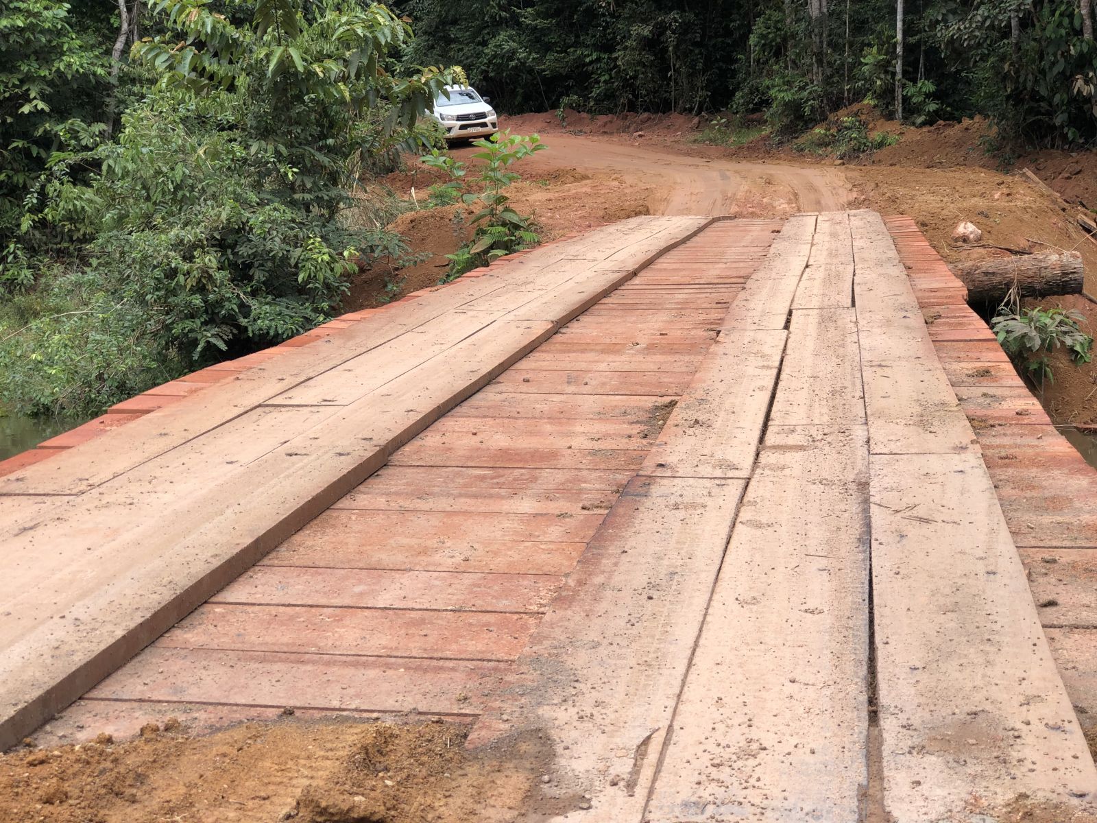 Distrito de Rio Pardo é contemplado com ponte de 30 metros de extensão - News Rondônia