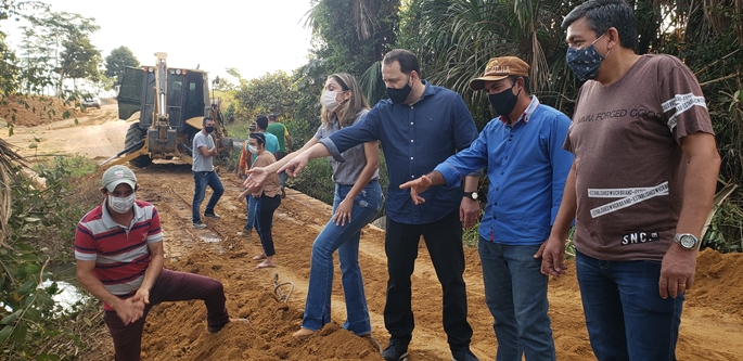 Alex Redano vistoria aplicação de emendas em Alto Paraíso - News Rondônia