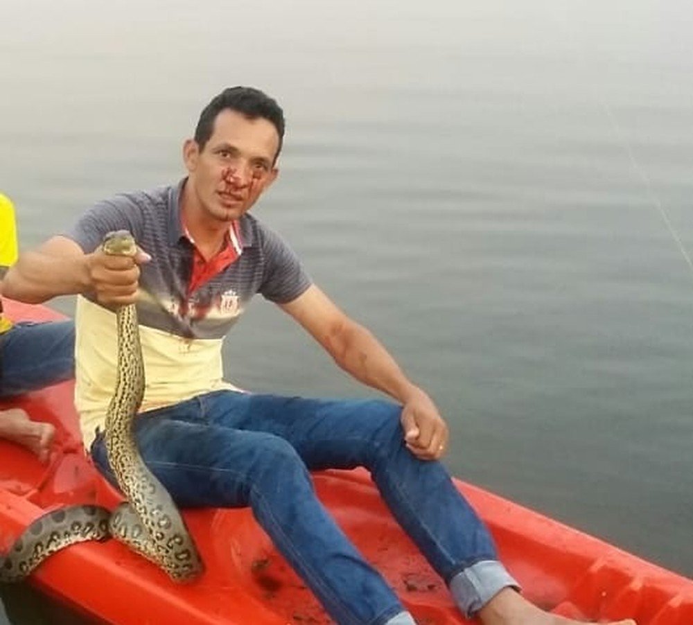 SUCURI ATACA HOMEM DURANTE PESCARIA - VEJA FOTOS - News Rondônia