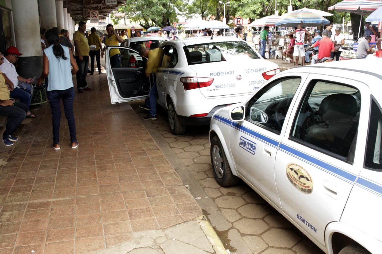 TAXISTAS AUTORIZADOS TÊM 45 DIAS PARA LEGALIZAR NA AGERO O TRANSPORTE ALTERNATIVO ENTRE CIDADES DE RONDÔNIA - News Rondônia