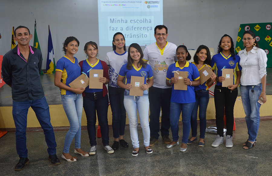 LIVRO CARTA MURAL AMPLIA METAS PARA EDUCAÇÃO DE TRÂNSITO NAS ESCOLAS - News Rondônia