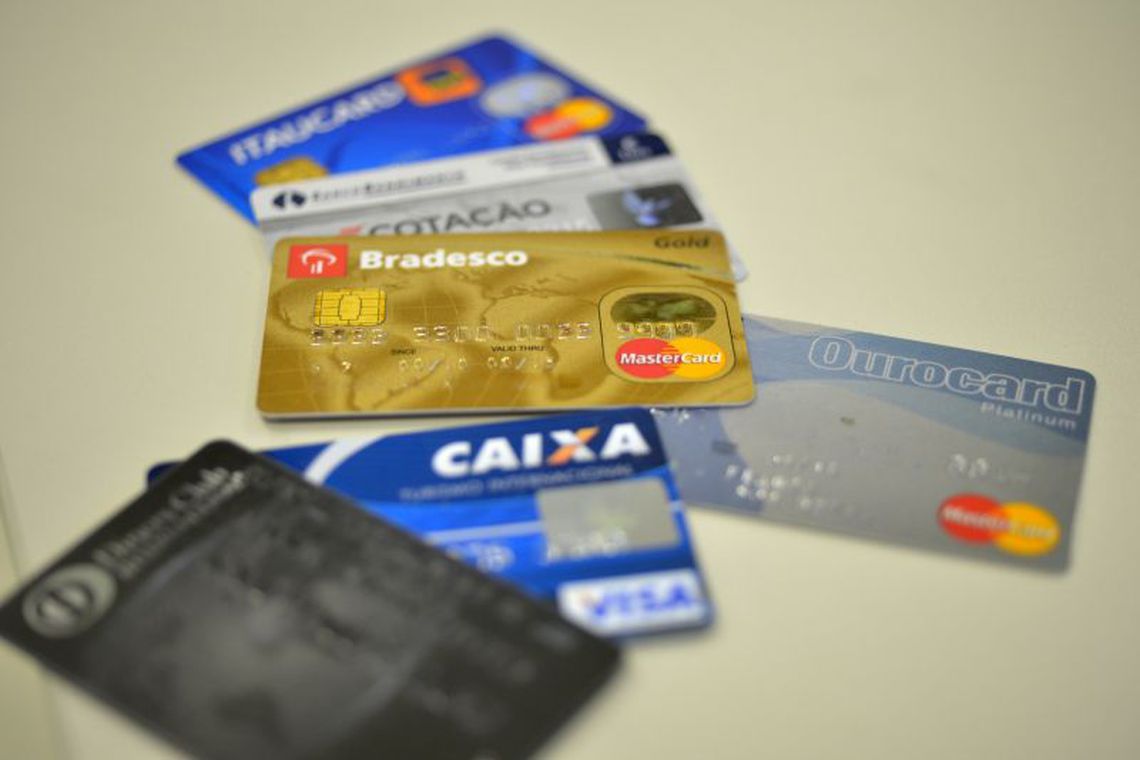 GASTO NO EXTERIOR NO CARTÃO SERÁ FIXADO EM REAL DO DIA DA COMPRA - News Rondônia