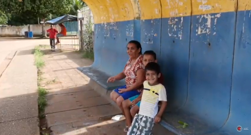 GREVE DE ÔNIBUS PREJUDICA POPULAÇÃO E COMERCIANTES (VÍDEO) - News Rondônia