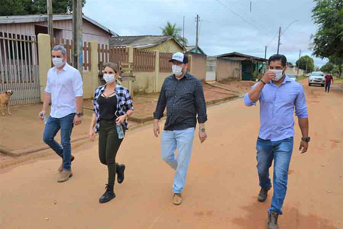 Presidente Alex Redano acompanha ações no Bom Futuro - News Rondônia