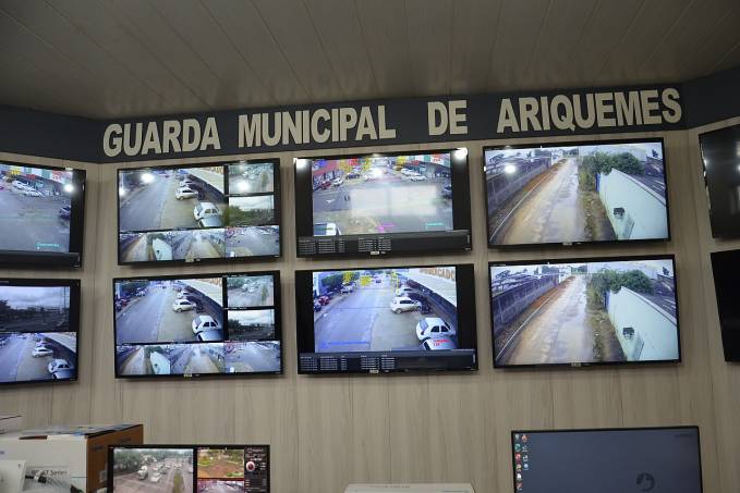 Prefeitura de Ariquemes inaugura sala de videomonitoramento de trânsito e o projeto 'Cerca Virtual' - News Rondônia