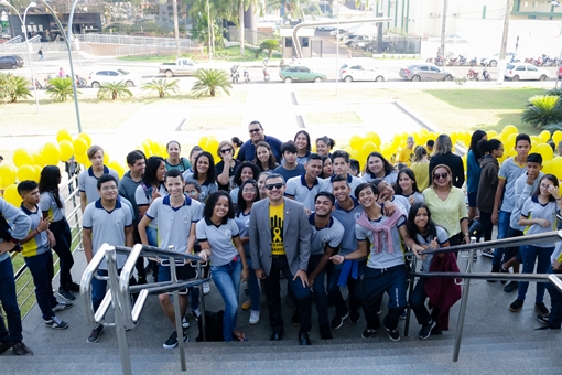DEPUTADO ALEX SILVA PROMOVE O 'SETEMBRO AMARELO', UMA CAMPANHA DE PREVENÇÃO AO SUICÍDIO E REALIZA ORAÇÃO - News Rondônia