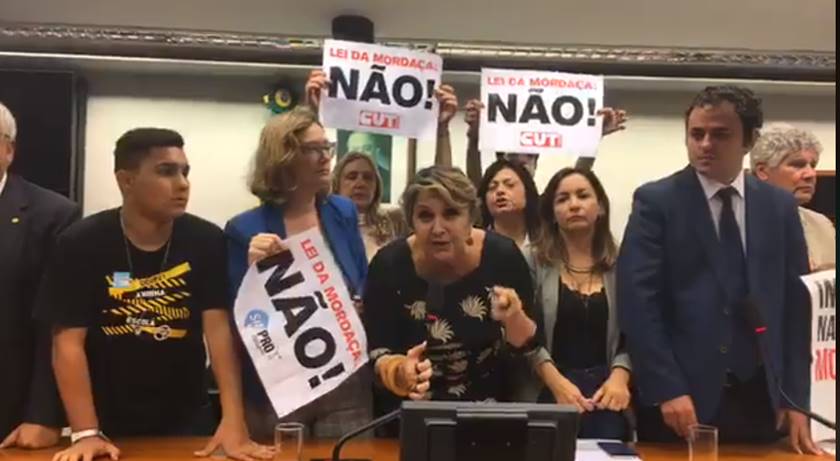 SEM QUÓRUM, PROJETO ESCOLA SEM PARTIDO É ARQUIVADO NA CÂMARA - News Rondônia